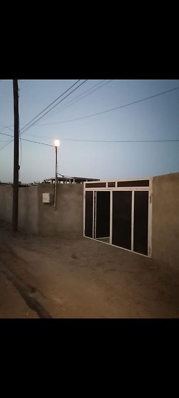 Долгосрочная аренда квартир: 2 otaqlı baq evi kirayə verilir ünvan fatmayı bagları - Geniş qonaq — 8