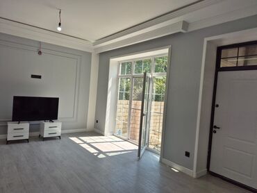 Mətbəx mebeli: Mətbəx və sanitar qovşağı üçün tam dəst mebel və avadanlıq Mətbəx: - — 21