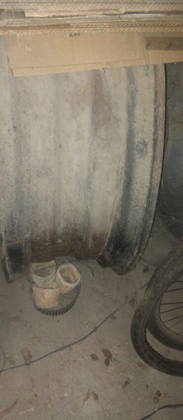 Traktorlar: Traktor BELARUS 1990 il, motor 6.5 l — 3