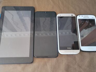 Lenovo: Lenova planşeti satılır 20 azn Yerə düşüb ekranı pozulub cüzi çatı — 12