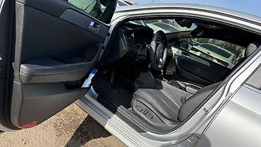 Hyundai: Hyundai Sonata: 2019 г., Автомат, Бензин, Седан — 18