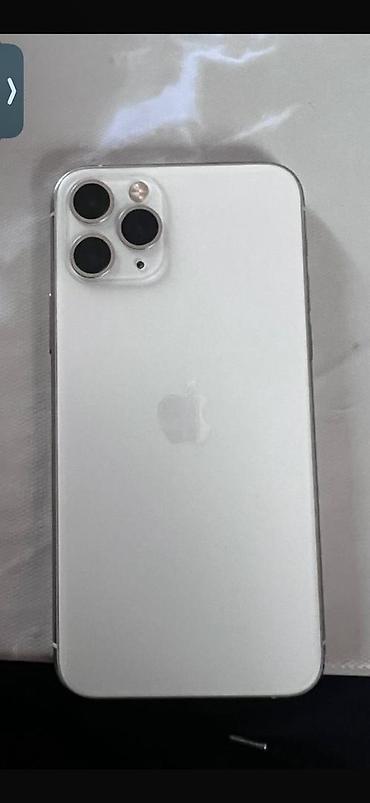 телево: IPhone 11 Pro, Б/у, Серебристый — 4