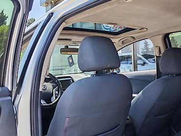 Dongfeng: Dongfeng S30: 1.6 l | 2016 il 400000 km Sedan — 9