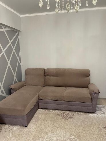 кара бата бу диван: Угловой диван, цвет - Серый, Б/у