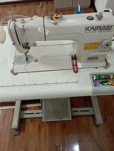 стриральная машинка: Продаю швейную машину. цена 12000сом