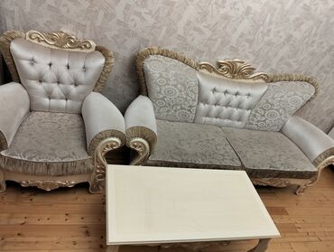 угловой туалетный столик: Klassik üslubda qonaq otağı dəsti Komplekt: - 1 üçnəfərlik divan