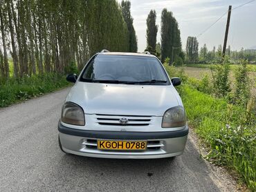 Транспорт: Toyota Raum: 1997 г., 1.5 л, Вариатор, Бензин, Универсал