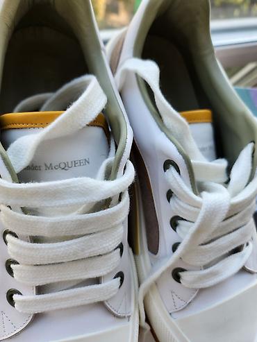 acne studio: Кроссовки, 39, Alexander McQueen, Новый, цвет - Белый, Платная доставка, Самовывоз — 6