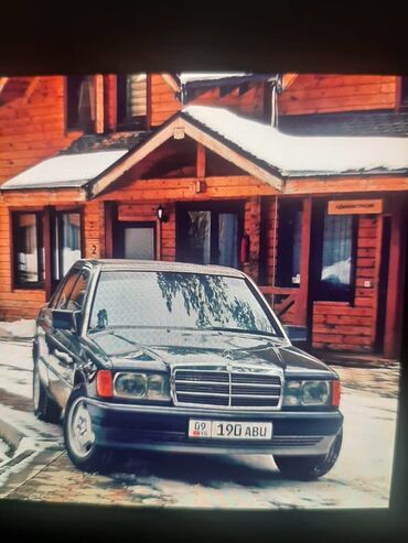 стрим 2 0: Mercedes-Benz 190: 1993 г., 2 л, Механика, Бензин, Седан
