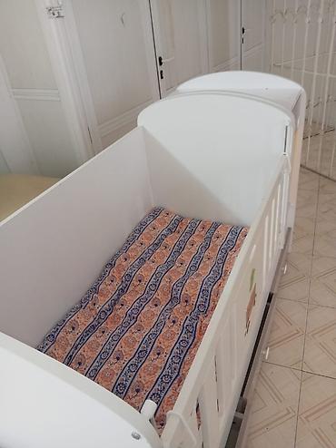 Beşiklər: Oğlan üçün, İşlənmiş, Dördbucaq, Beşik, Dəst ilə, Matras ilə — 6