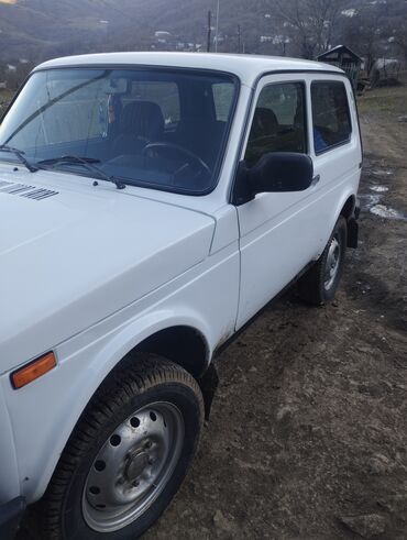 VAZ (LADA): VAZ (LADA) 4x4 Niva: 1.7 l | 2008 il 241300 km Sedan