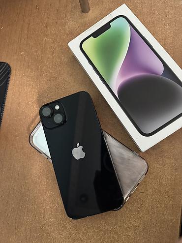 Apple iPhone: IPhone 14, Б/у, 256 ГБ, Черный, Зарядное устройство, Чехол, Кабель, 79 % — 14