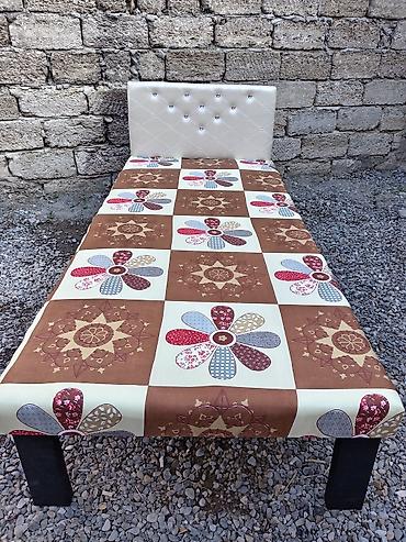 Bağ və bostan üçün digər məhsullar: TƏZƏ ÇARPAYILAR. 1 NƏFƏRLİK ÇARPAYILAR 60 MANAT. 2 NƏFƏRLİK TAXT 110 — 21