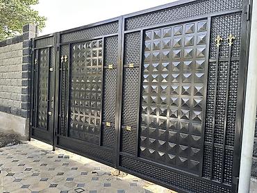 Распашные ворота: Ворота Бишкек. Жаңы фасондогу вароталар, дарбазалардын баардык түрүн — 1