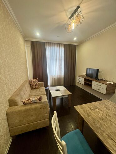 срочно продам квартиру: Поселок Ясамал, 2 комнаты, Новостройка, м. Эльмляр Академиясы, 58 м²