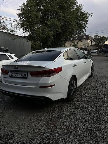 оптим: Kia Optima: 2018 г., Седан — 2