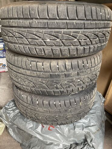 r17 22555: Шины 225 / 55 / R 17, Зима, Б/у, Комплект, Легковые, Корея, Hankook