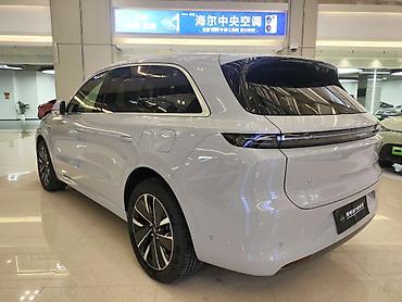 Lixiang: Lixiang L6: 2025 г., 1.5 л, Автомат, Гибрид, Кроссовер — 4