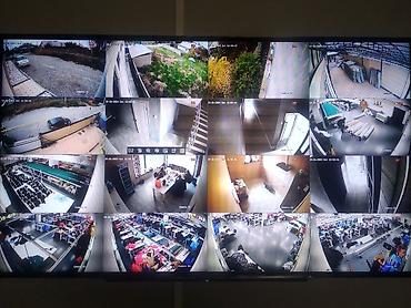 Видеонаблюдение: Система видеонаблюдения, включающая знак оповещения о видеосъемке и — 2