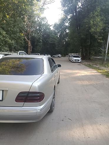 bye e5: Mercedes-Benz E-Class: 2002 г., 3.2 л, Автомат, Бензин, Седан — 4