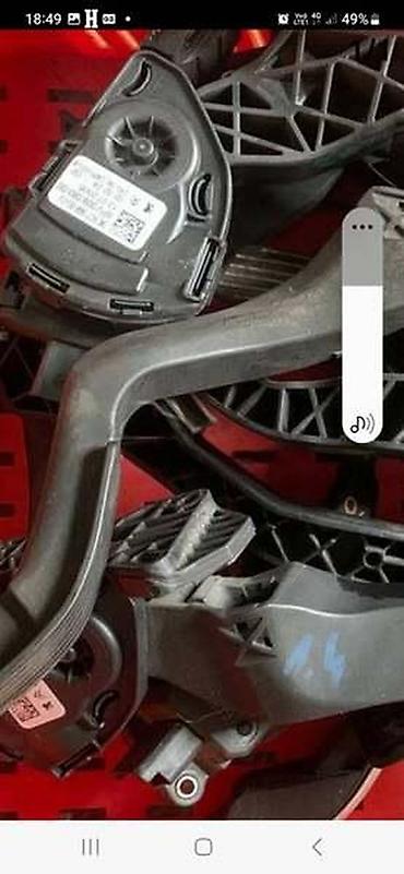 korpe za traktor: PREKIDAČ PODIZACA ZA PEUGEOT 207 OD 2005. DO 2012. GOD — 5