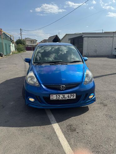 фит левый руль: Honda Fit: 2007 г., 1.5 л, Вариатор, Бензин