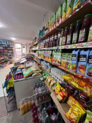 Sifarişlə market vitrinləri: Günay Market – çoxçeşidli gündəlik ərzaq və içkilər - Ünvan nişanı — 9