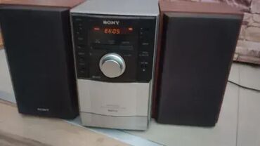 Zvučnici i stereo sistemi: 1. Sony CMT-CPZ2 Micro HiFi System 80€ 2. **Sony CMT-EH10 Micro Hi-Fi — 4