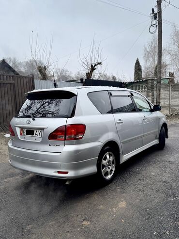 Toyota: Toyota Ipsum: 2003 г., 2.4 л, Автомат, Бензин, Минивэн — 8