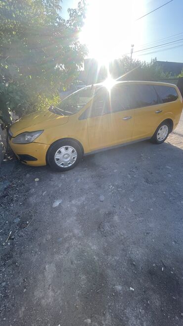 купить рено тягач: Ford Focus: 2011 г., 1.6 л, Бензин