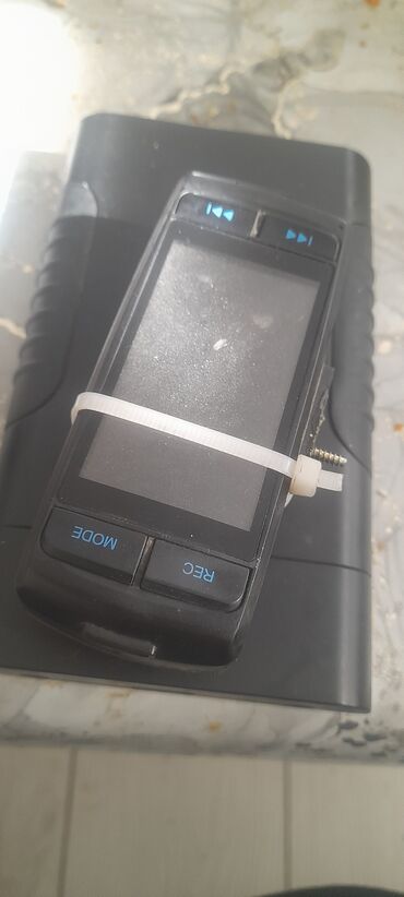 ремонт могнитол: Видеорегистратор Б/у, На лобовое стекло, Без GPS, Есть G-Sensor, Без антирадара