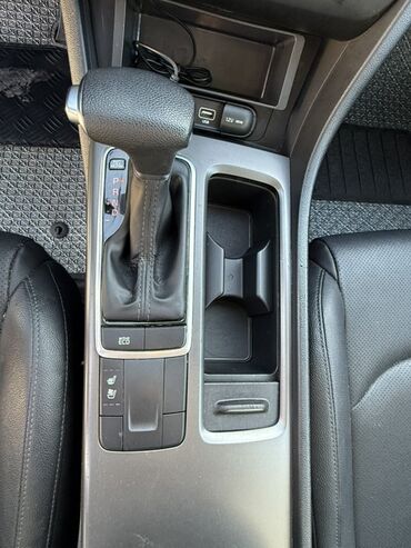 Kia: Kia K5: 2020 г., 2 л, Автомат, Газ, Седан — 22