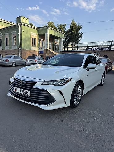 byd e2 2025: Toyota Avalon: 2019 г., 2.5 л, Гибрид, Седан — 4