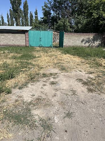 Продается дом. Внутри два участка в районе обьяздной дороге