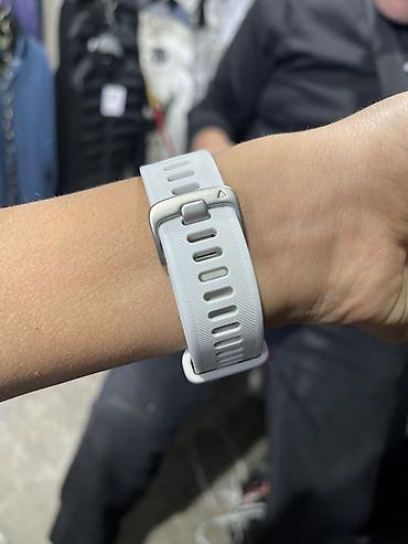 Спортивные часы Garmin Forerunner 55 (белые) - Круглый дисплей с