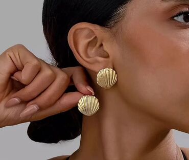 Minđuše: ✨Mindjuse
💫Par 1600 din
💫2 para 1900 din na lalafo.rs — 21 Minđuše: ✨Mindjuse
💫Par 1600 din
💫2 para 1900 din — 21