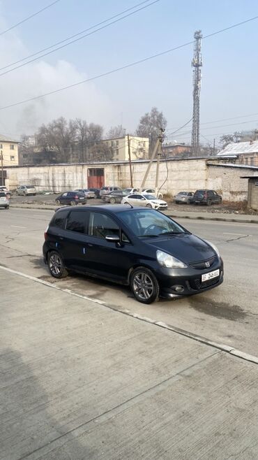 Honda: Honda Jazz: 2008 г., 1.3 л, Автомат, Бензин, Хэтчбэк — 2