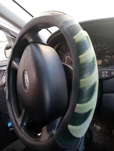 Auto oprema: NAVLAKA ZA VOLAN NOVA PVC-CARBON VRHUNSKI KVALITET AKCIJA | Cene — 1
