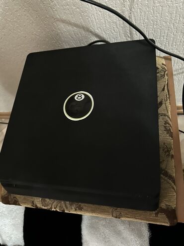 диск фифа: Игровая консоль Sony PlayStation 4 Slim (PS4) - Форм-фактор: Slim