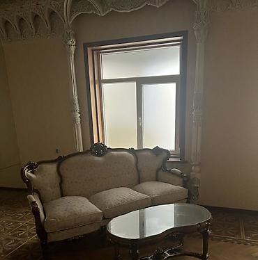 stol stil: İşlənmiş, Divan, Dolab, Jurnal masası, İtaliya — 5