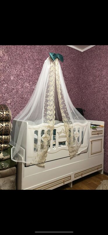 Детские односпальные кровати: Детская односпальная кровать, Б/у, Для девочки, Для мальчика, С матрасом, Дерево, Бесплатная доставка — 10