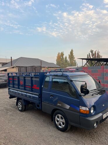 туристический автобус: Hyundai Porter: 2003 г., 2.6 л, Механика, Дизель