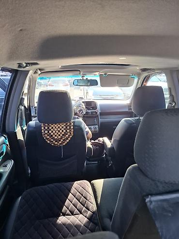 монитор с камерой заднего вида: Honda CR-V: 2003 г., 2 л, Автомат, Бензин, Кроссовер — 5