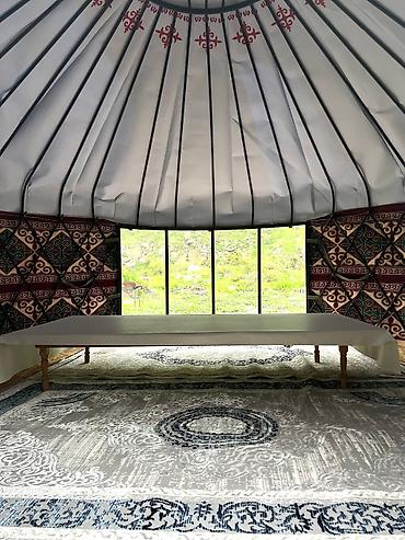Аренда юрт: Аренда юрт,тапчанов. Вместимость юрт от 15-20,человек. В стоимость — 7