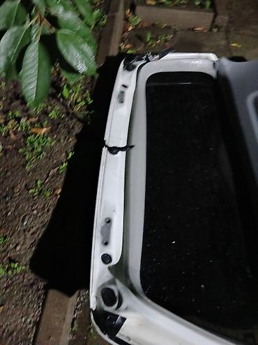 m111 2 2: Крышка багажника Toyota, Б/у, Оригинал — 7