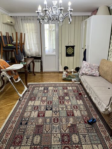 Köhnə tikili: Bakı, Montin, 2 otaqlı, Köhnə tikili, m. Nəriman Nərimanov, 48 kv. m