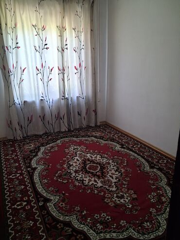 Долгосрочная аренда комнат: 30 м², С мебелью