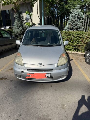 Toyota: Toyota Funcargo: 2000 г., 1.5 л, Автомат, Бензин