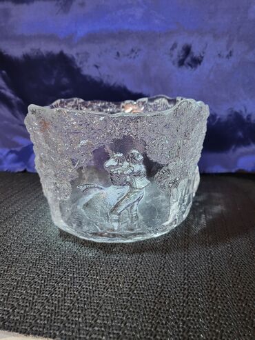 Činije: Cinija nova Kosta Boda,Kjell Engman rucni rad 70te. Cinija — 5