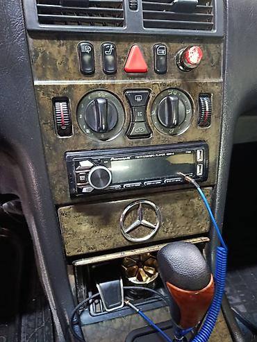 Mercedes-Benz: Mercedes-Benz E-Class: 1996 г., Седан — 12